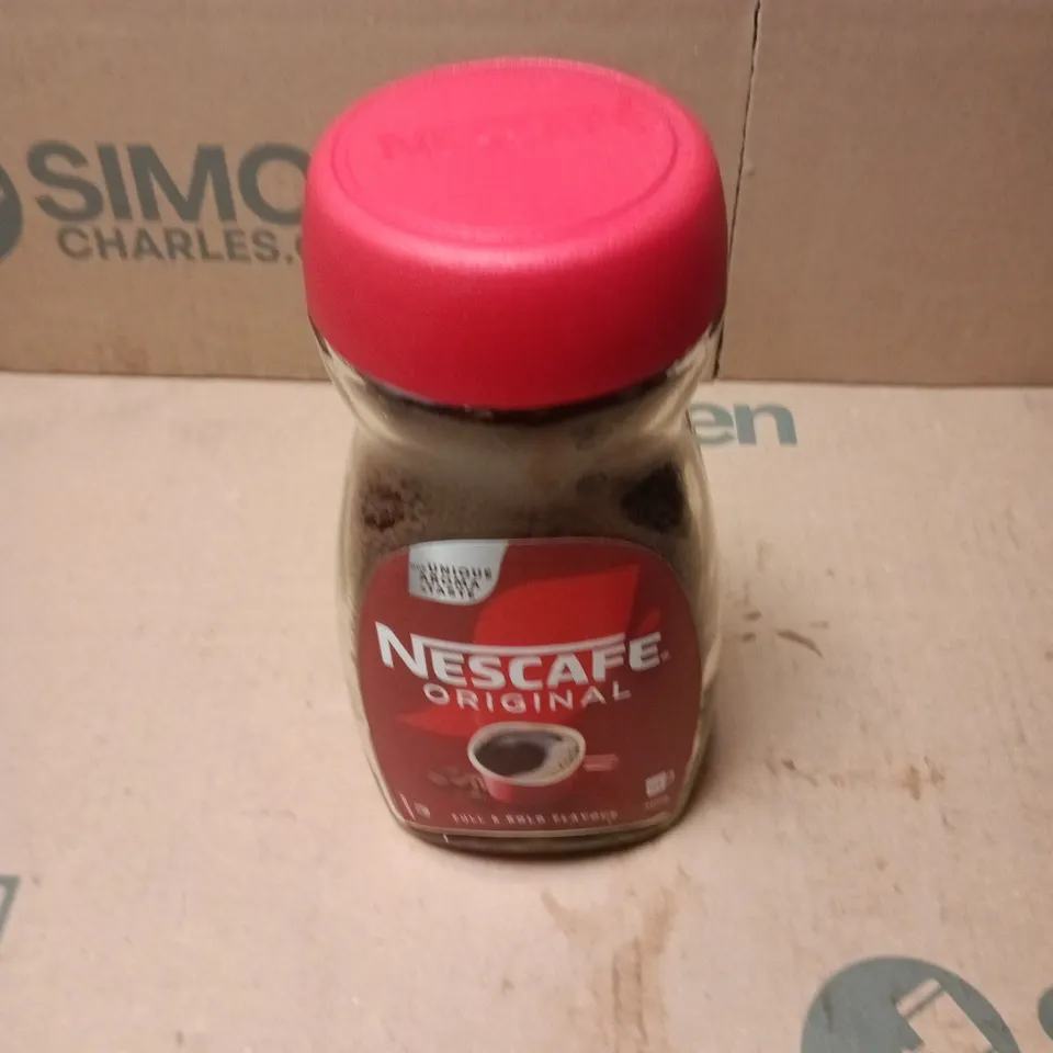 APPROXIMATELY 14 ASSORTED FOOD ITEMS INCLUDING ICED BREW TEA AND NESCAFE COFFEE 300G JAR 