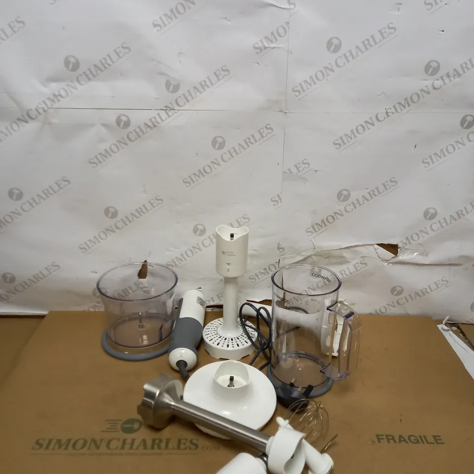 KENWOOD HANDBLENDER TRI BLADE SYSTEM HAND BLENDER