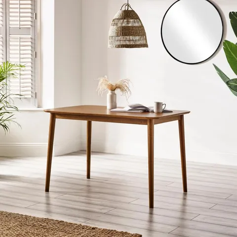 BOXED LYNTON SMALL WALNUT EFFECT SOLID WOOD DINING TABLE