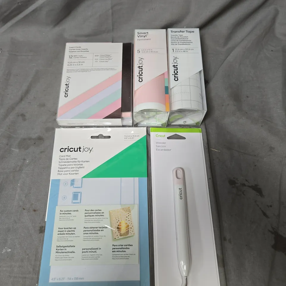 CRICUT JOY STARTER BUNDLE