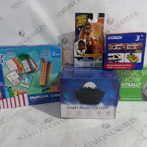 BOX OF APPROX 25 ASSORTED TOYS TO INCLUDE - NUMBER BLOCK MATHLINK CUBES - STARRY PROJECTOR LIGHT - STAR WARS YOUNG JEDI ECT