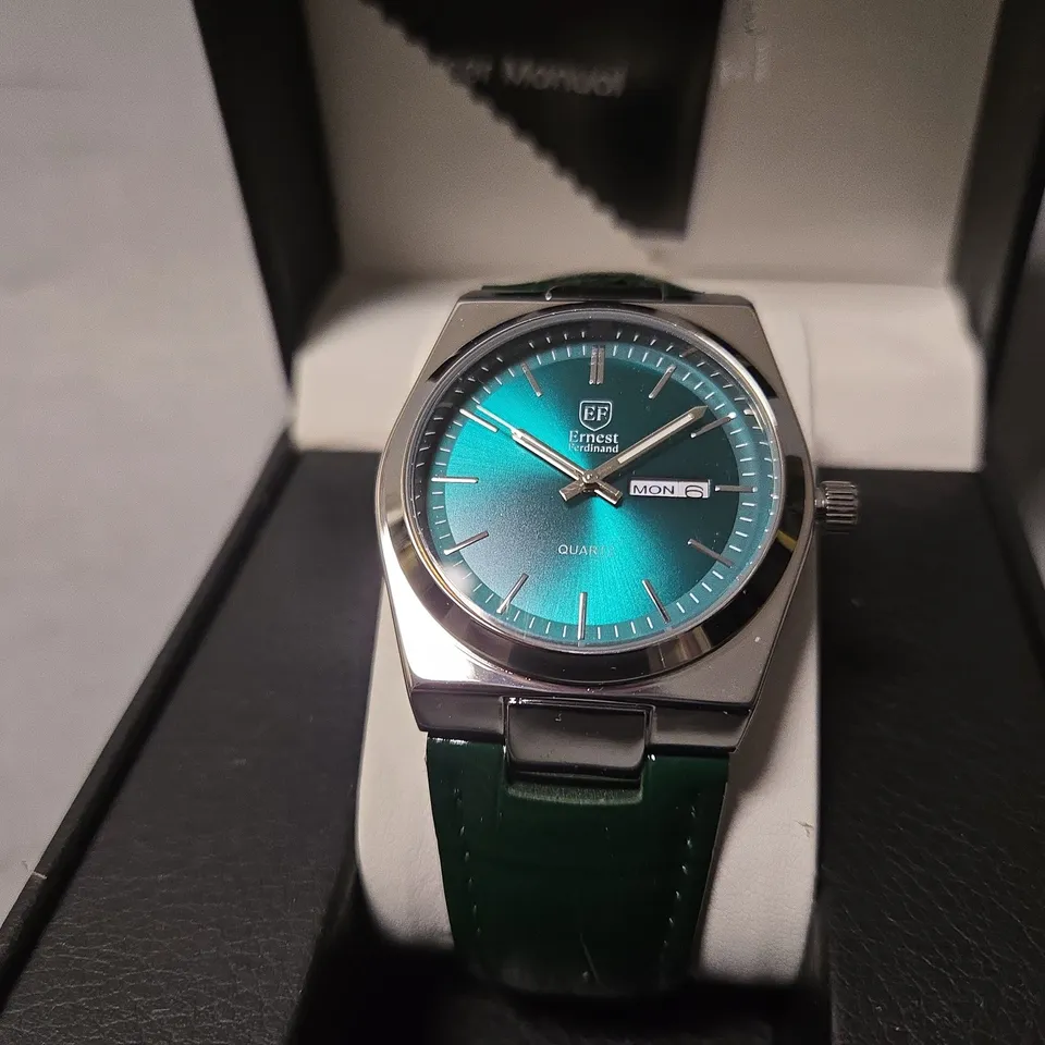 BOXED ERNEST FERDINAND QUARTZ SEA GREEN WATCH 