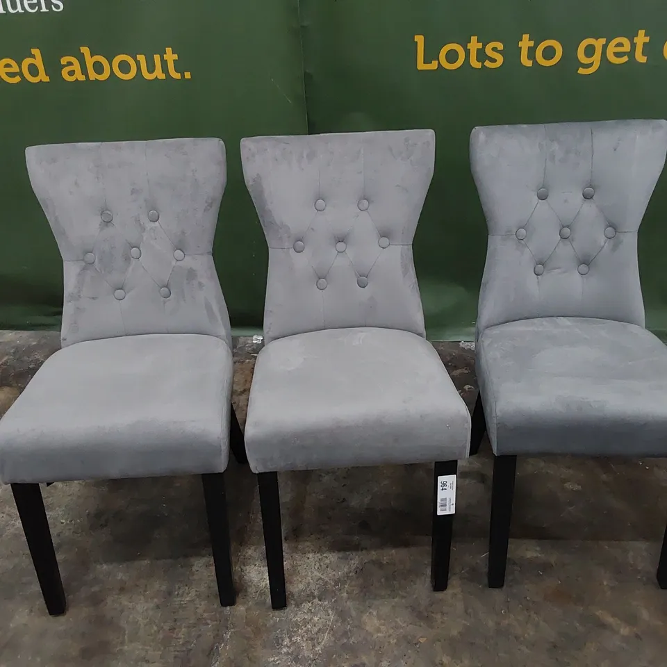 SET OF THREE UPHOLSTERED BUTTONED RING BACK DINING CHAIRS GREY PLUSH FABRIC WITH STUDDED DETAIL ON BLACK WOOD LEGS 