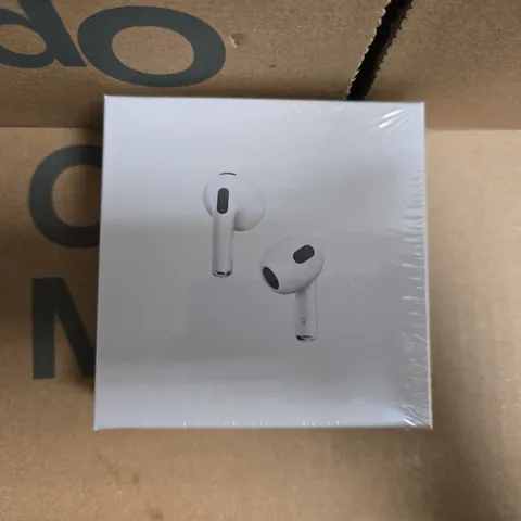 APPROXIAMTELY 10 UNBRANDED PAIRS OF WIRELESS EARBUDS