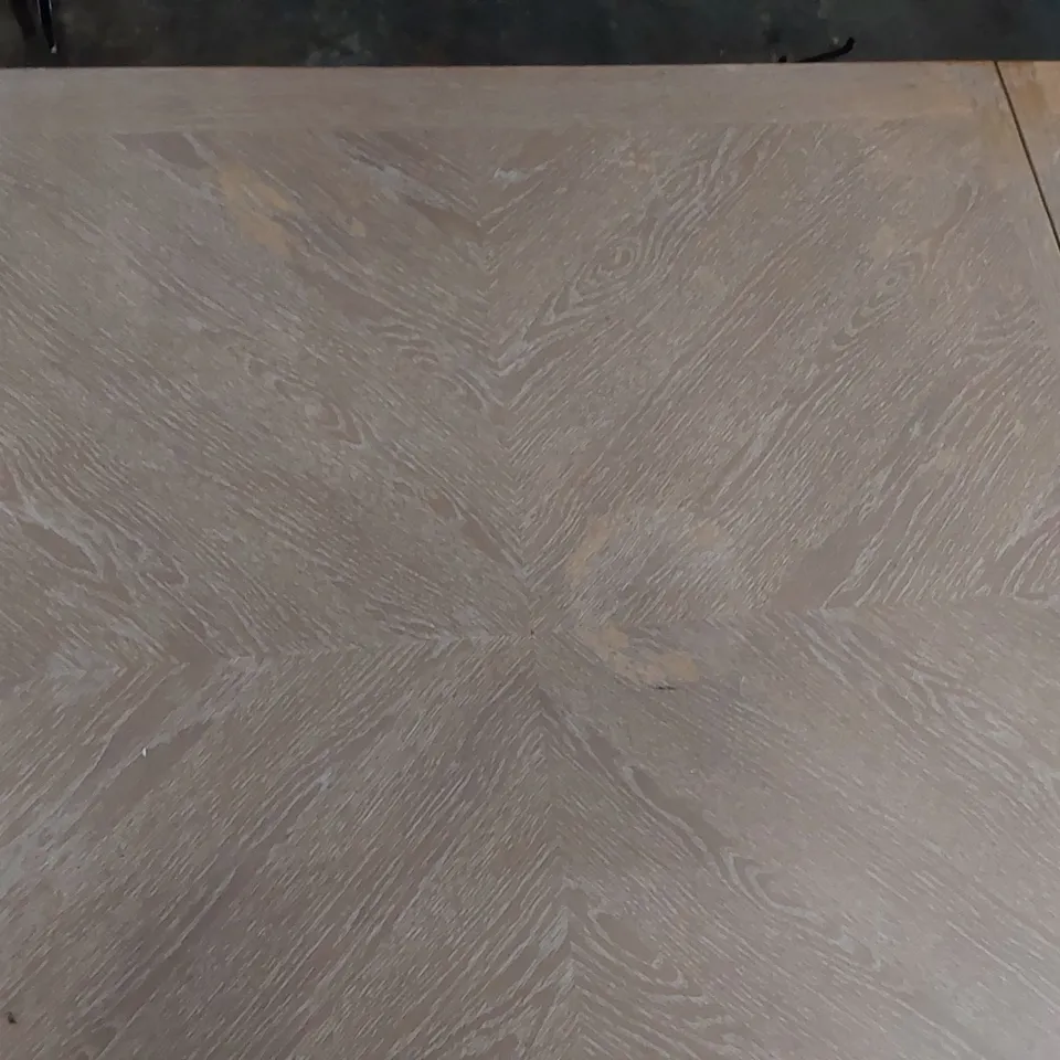 BROWN/WHITE DINING TABLE (1 TABLE TOP AND 4 LEGS ON A PALLET)