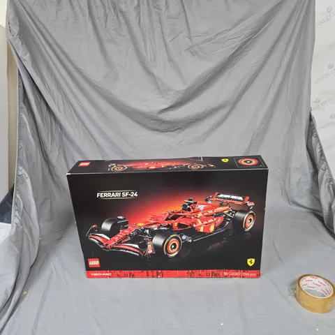 BOXED LEGO TECHNIC FERRARI SF-24 F1 CAR MODEL KIT 42207