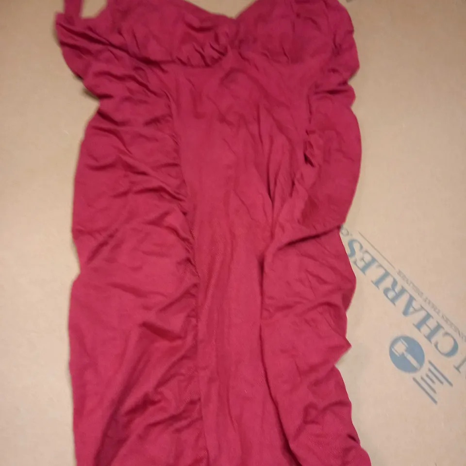 ASOS RED RUCHED SWEETHEART NECK MIDI DRESS - SIZE 8