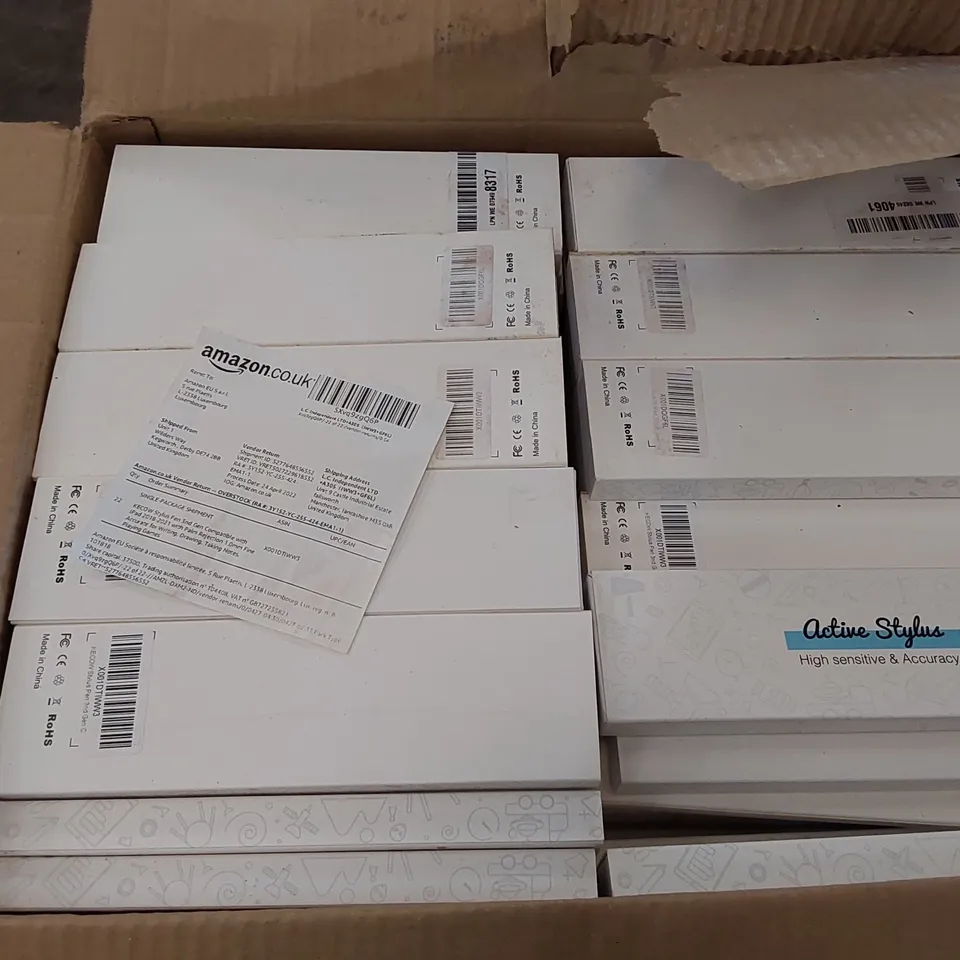 BOX OF APPROXIMATELY 112 KECOW STYLUS PENS 3RD GENERATION COMPATIBLE WITH IPAD 2018 - 2021 (1 BOX)