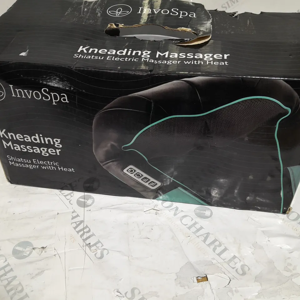 KNEADING MASSAGER SHIATSU ELECTRIC MASSAGER WITH HEAT