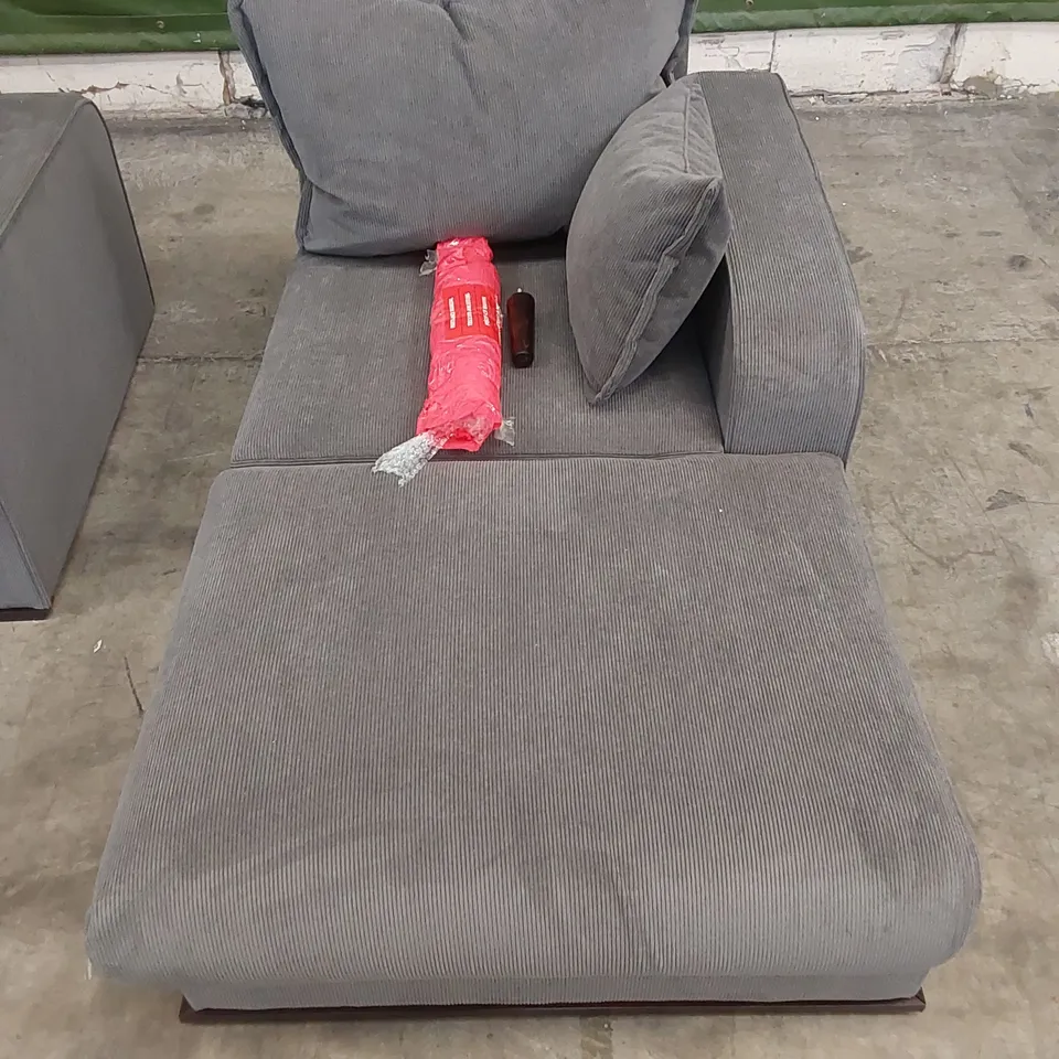 2 X ASSORTED DESIGNER BEATA CORNER CHAISE SOFA PIECES - PIECES DO NOT MAKE A COMPLETE SET