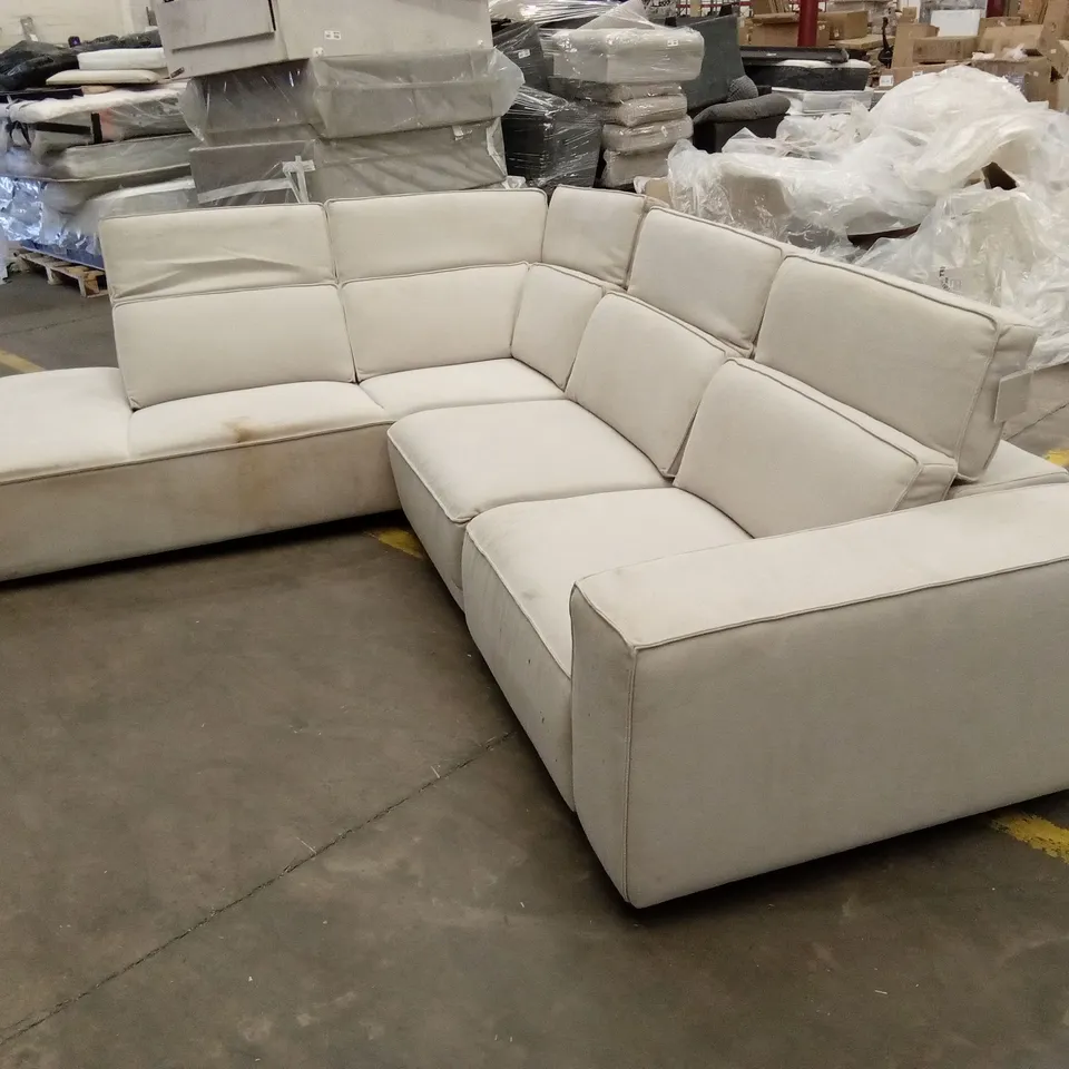 SAN ANTONIO POWER RECLINER LEFT HAND CORNER GROUP WITH CHARGING PORTS RRP £1339