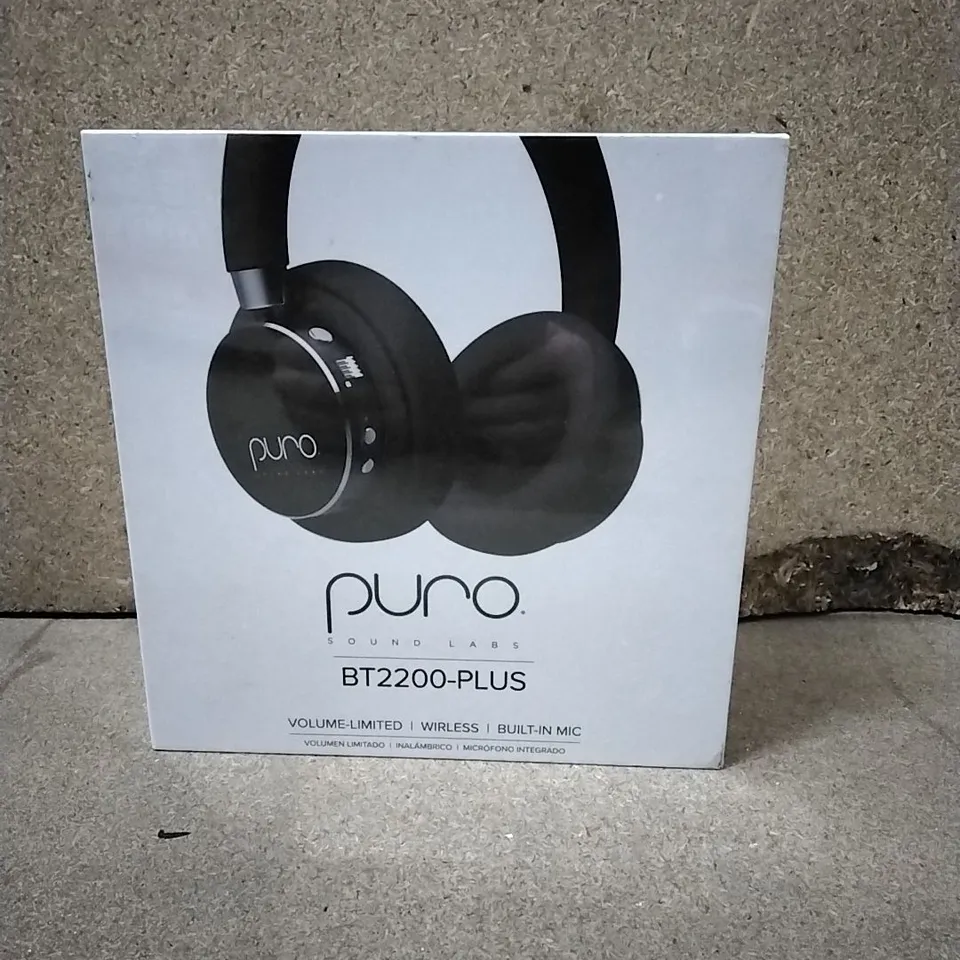 BOXED PURO BT2200-PLUS HEADPHONES INCLUDES ACCESSORIES 