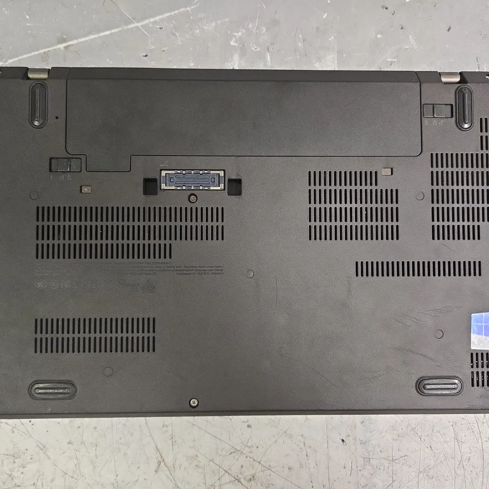 LENOVO X270 THINKPAD LAPTOP IN BLACK