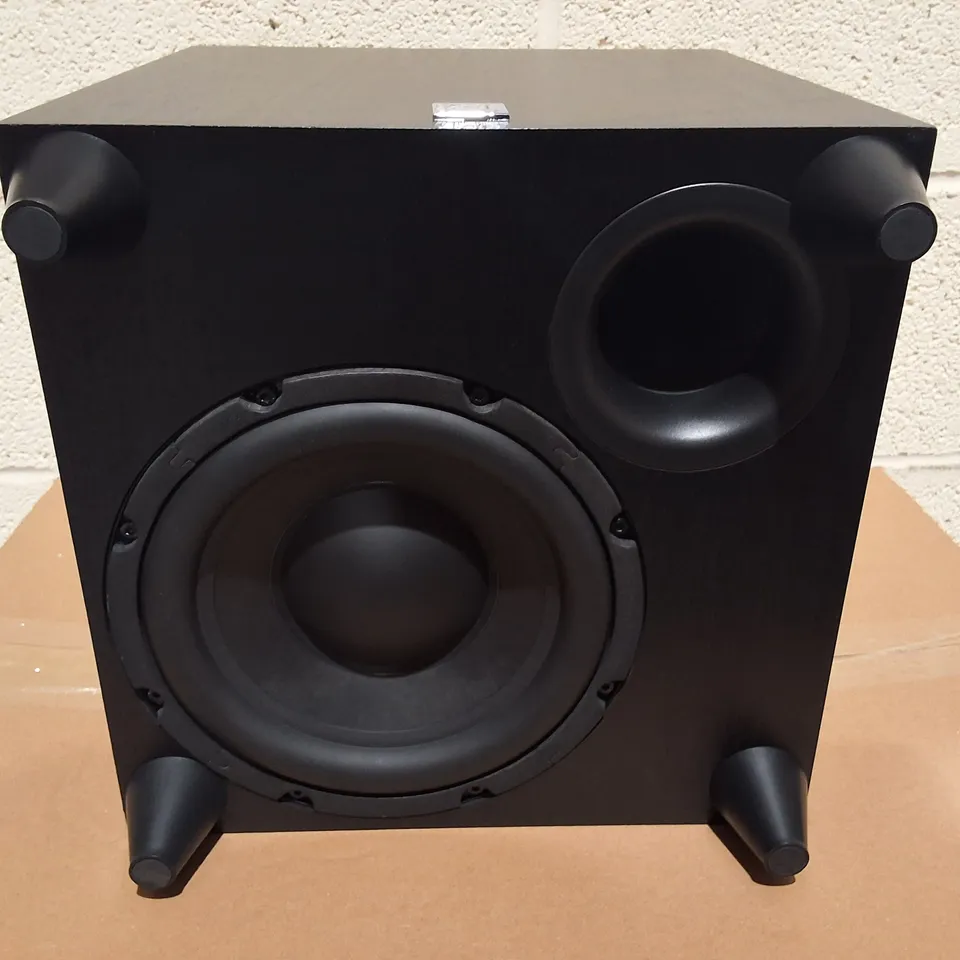 DALI C8D SUBWOOFER IN BLACK