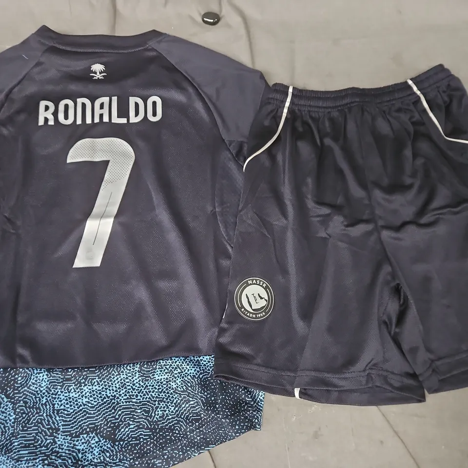 ADIDAS AL NASSR FOOTBALL KIT SIZE 26 - RONALDO NUMBER 7