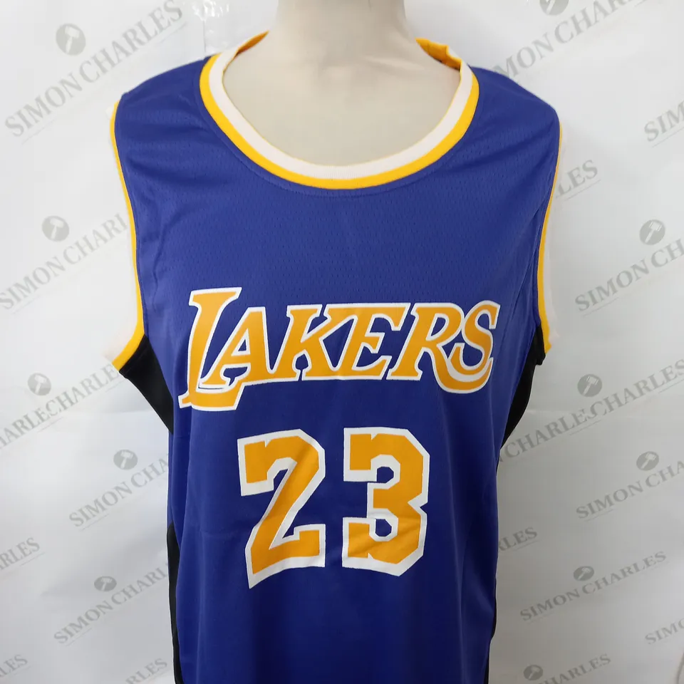 LA LAKERS HOME JERSEY AND SHORTS WITH 23 JAMES SIZE XXL