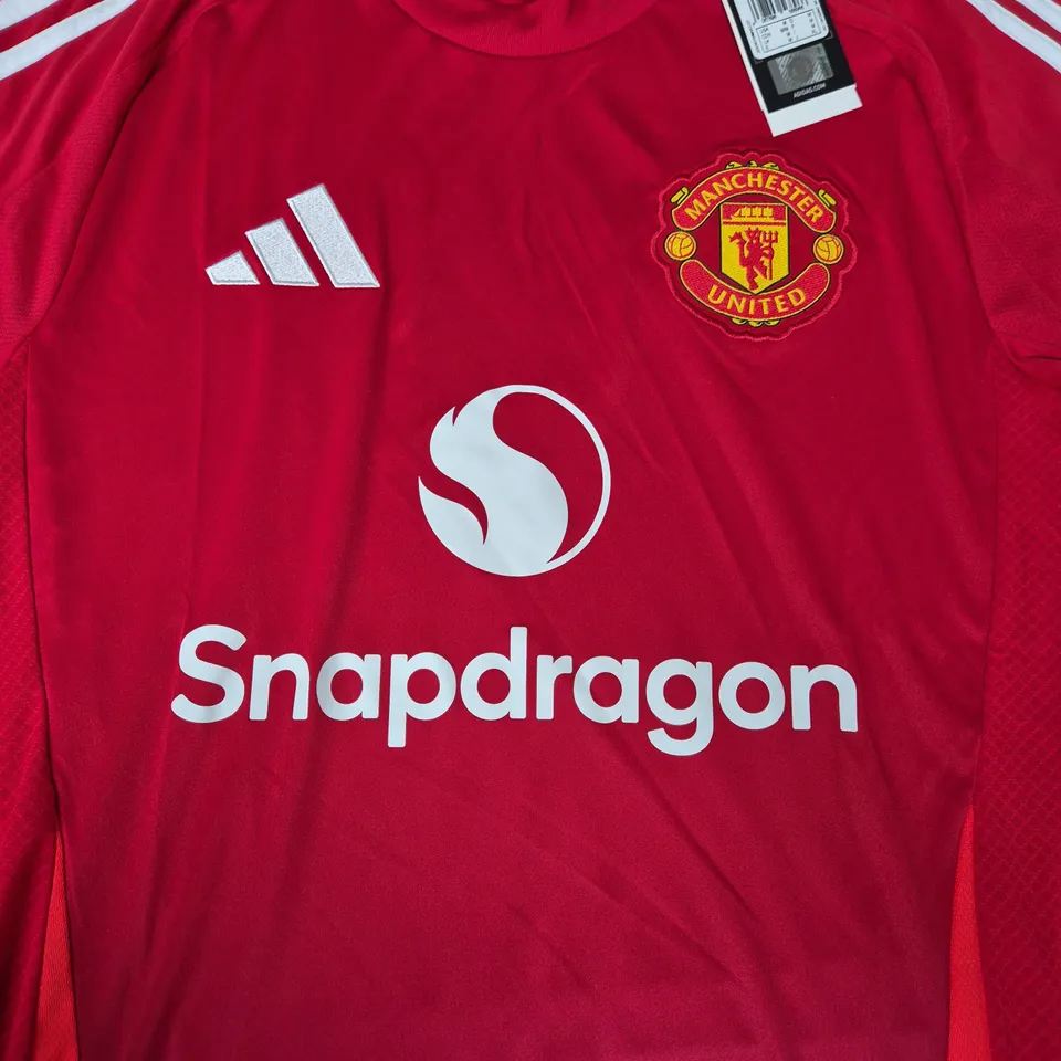 ADIDAS MANCHESTER UNITED JERSEY SIZE MEDIUM