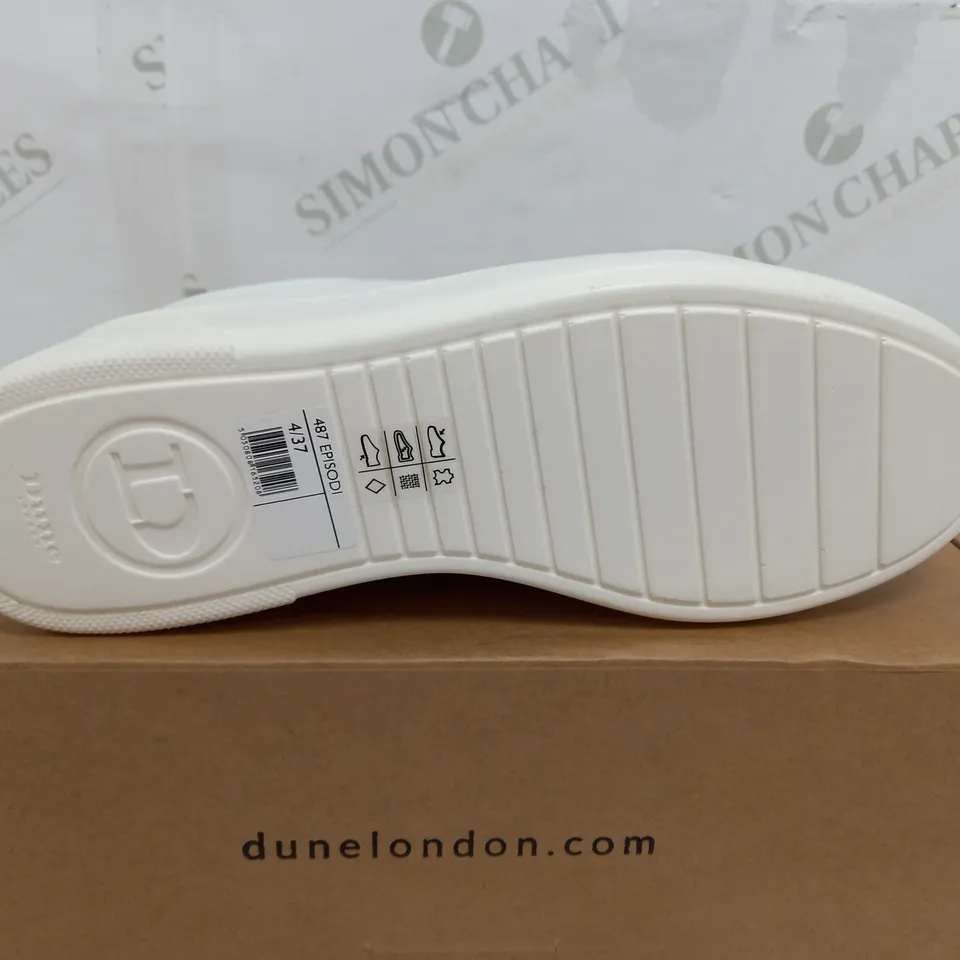 BOXED PAIR OF DUNE LONDON WHITE PLATFORM ZIP UP TRAINERS - EU 37