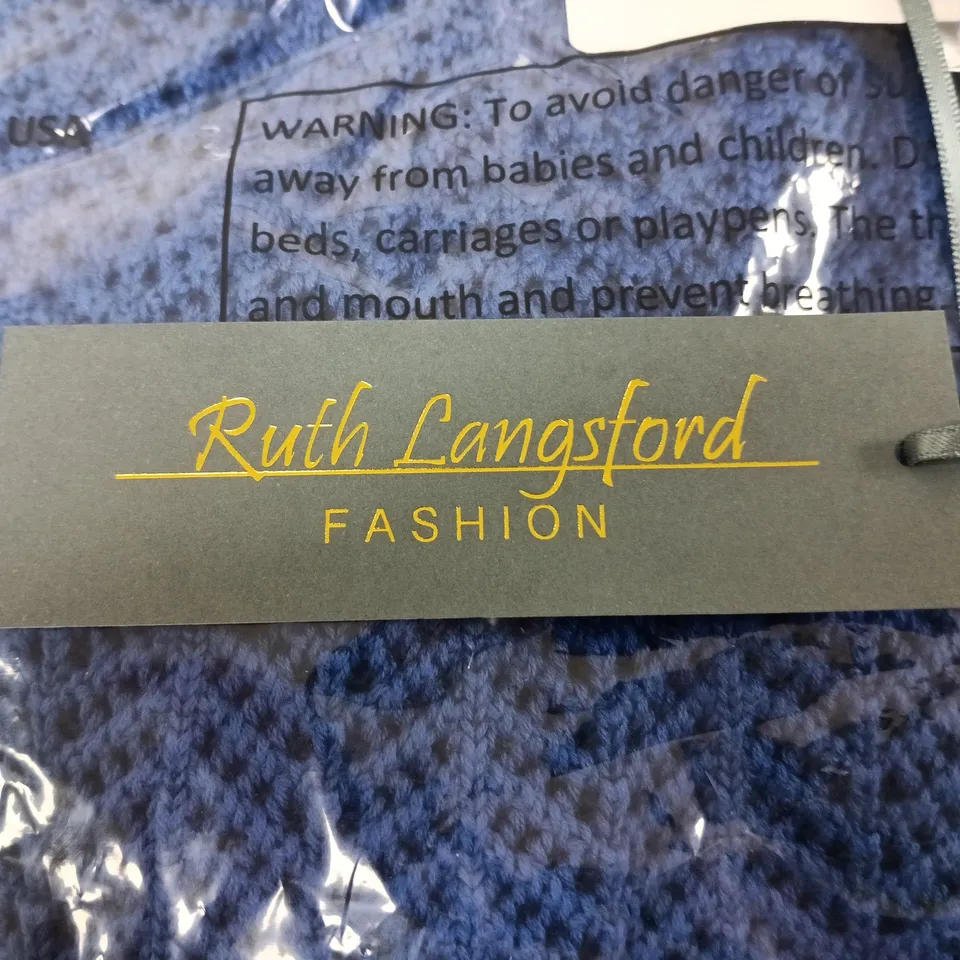 RUTH LANGFORD FASHION BLUE KNIT SWEATER – UK S (US XS)
