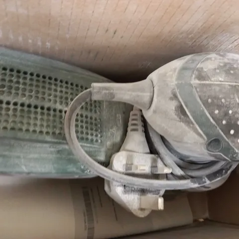 BOSCH PEX 220A ORBIT SANDER