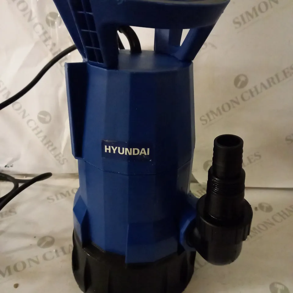 HYUNDAI 550W ELECTRIC CLEAN AND DIRTY WATER SUBMERSIBLE WATER PUMP