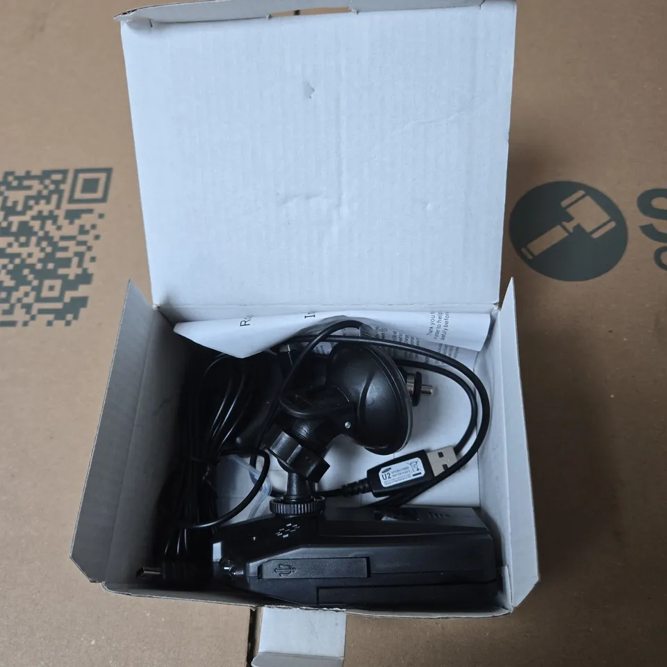HD DVR PORTABLE DASH CAMERA WITH 2.5IN LCD SCREEN – BOXED