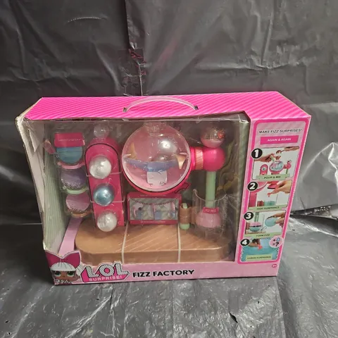 L.O.L. SURPRISE! FIZZ FACTORY β PINK BOXED TOY SET