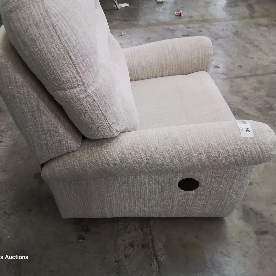 QUALITY BRITISH DESIGNER & MANUFACTURED G PLAN HOLMES POWER RECLINING EASY CHAIR COPPICE DOVE FABRIC 