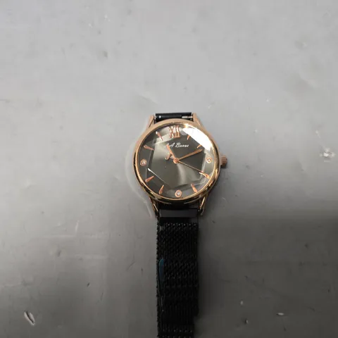 LA BANUS WATCH – 12 HOUR CLOCK - METAL STRAP WITH MAGNETIC CLASP