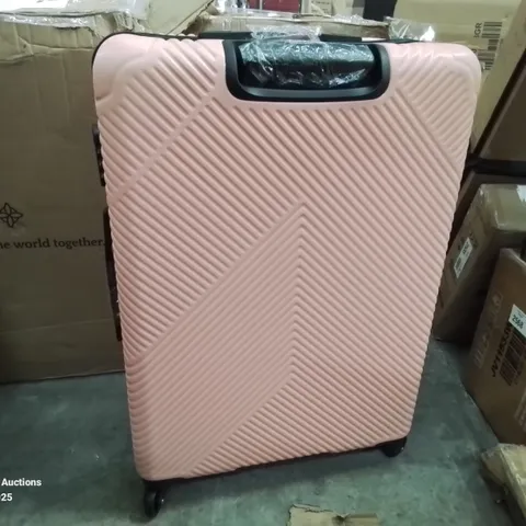 BOXED BLOOMLITE PINK HARDSHELL SUITCASE