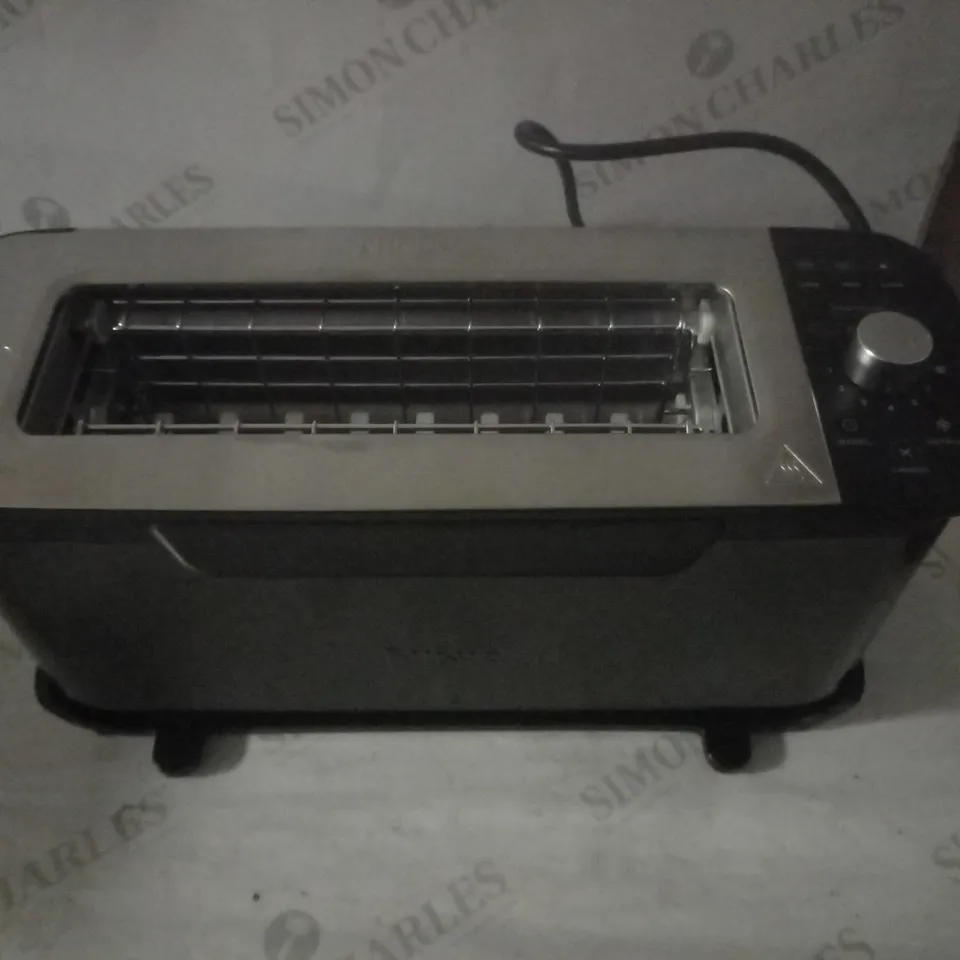 BOXED NINJA 2-IN-1 TOASTER & GRILL ST100UK