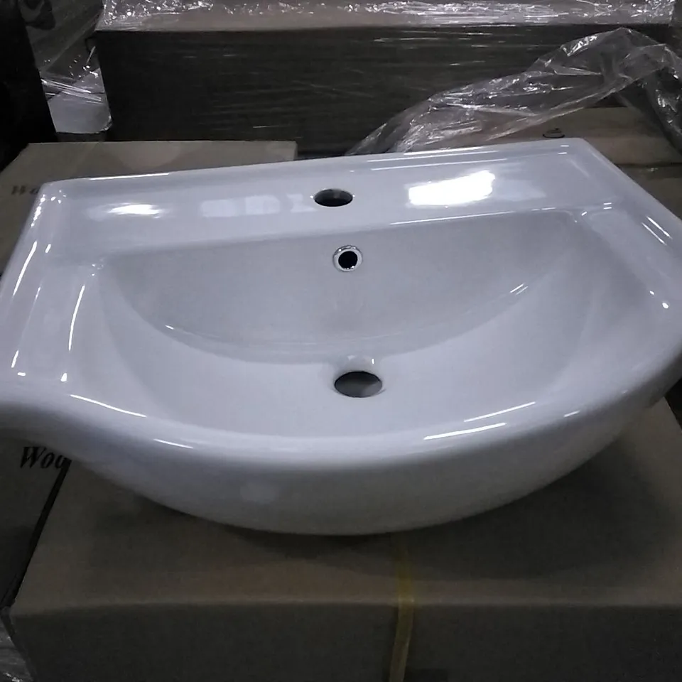 BOXED KAPRI CERAMIC BASIN 550MM WHITE