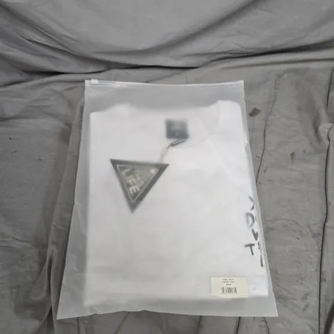 BAGGED YOU DONT WANT THIS PAINTER T-SHIRT - SIZE M