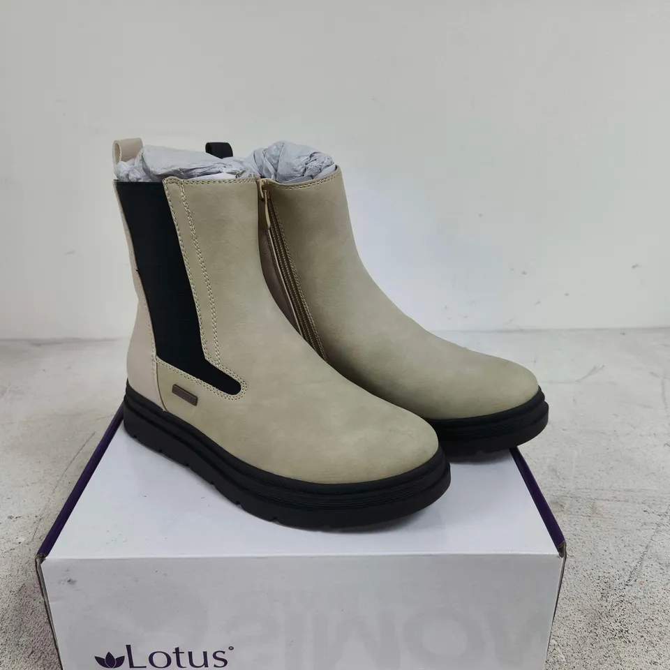 LOTUS MONTY BOOTS WINTER WHITE BOXED SIZE 37