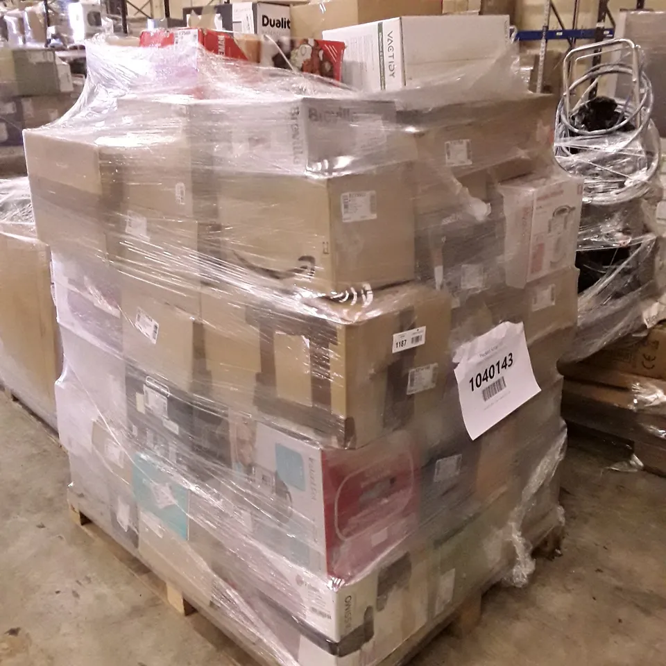PALLET OF APPROXIMATELY 72 UNPROCESSED RAW RETURN HOUSEHOLD AND ELECTRICAL GOODS TO INCLUDE;