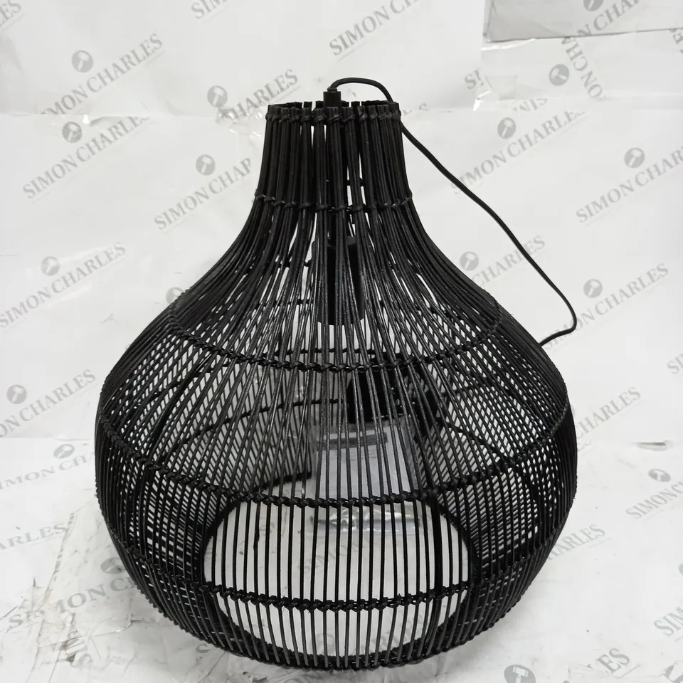 LAMAR RATTAN PENDANT 