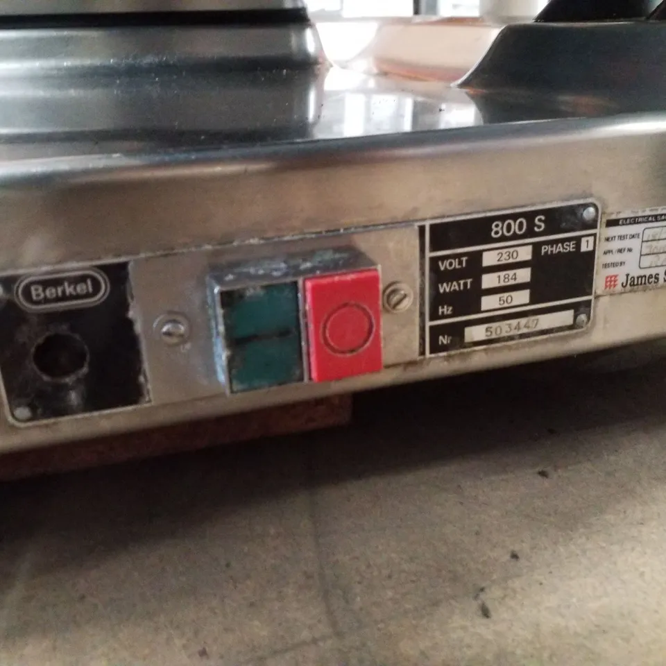 BERKEL 800 MEAT SLICER 