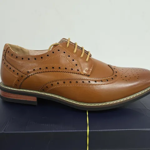 BOXED BRUNO MARC PRINCE SHOES, BROWN - SIZE UK 9.5 