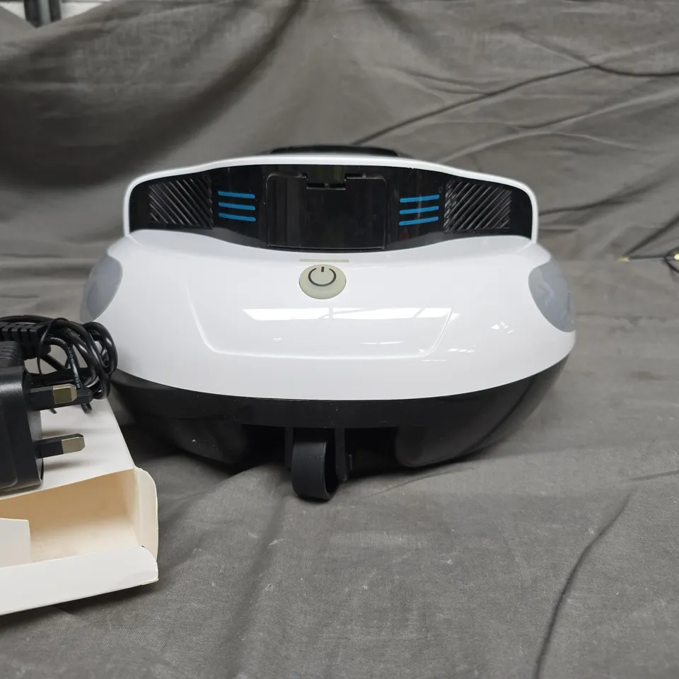 ROBOT VACUUM CLEANER – WHITE, UNKNOWN MAKE