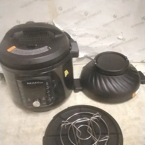 BOXED INSTANT POT PRO CRISP + AIR FRYER