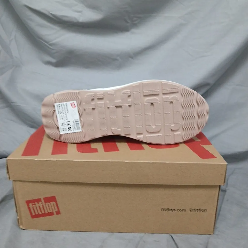 FITFLOP WOMEN'S SNEAKERS – WHITE WITH ROSE GOLD STRIPE - SIZE 6