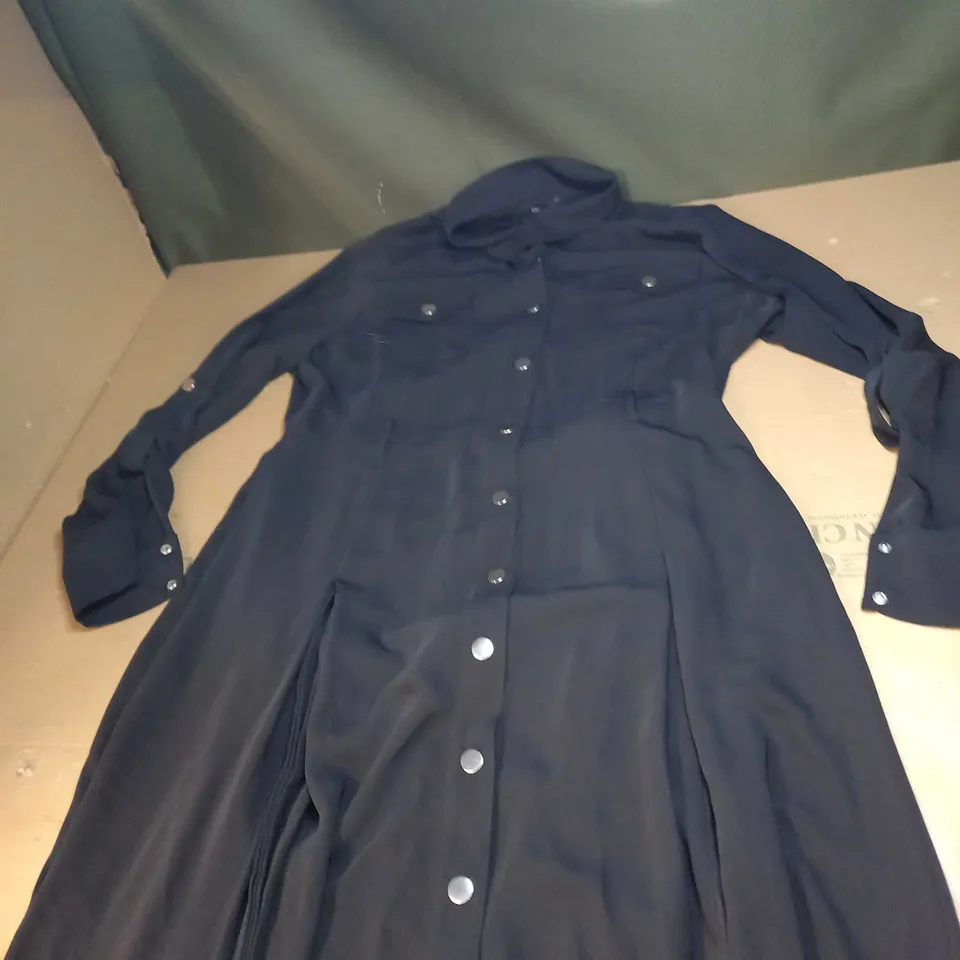 KAREN MILLEN PLUS SIZE SOFT TAILORED PLEAT PANEL SLEEVED BELTED MIDI DRESS SIZE 18