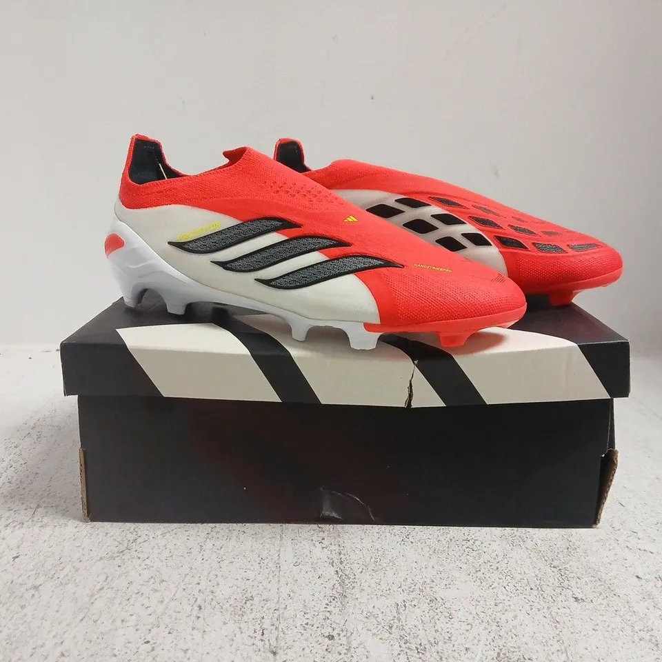 BOXED PAIR OF ADIDAS KID'S PREDATOR ELITE LL FOOTBALL BOOTS IN RED/WHITE/BLACK SIZE UK 5