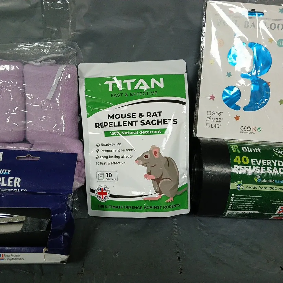 APPROXIMATELY 10 ASSORTED ITEMS TO INCLUDE - TITAN MOUSE & RAT REPELLENT SACHETS , FOIL 3 BALLOON ETC