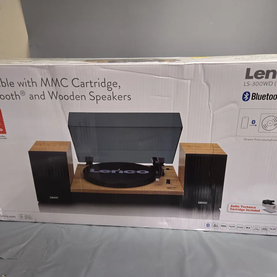 LENCO LS-300WD TURNTABLE WITH MMC CARTRIDGE, BLUETOOTH AND WOODEN SPEAKERS