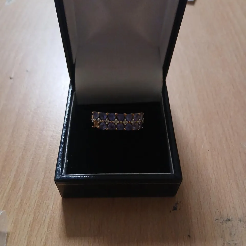 TANZANTIE BAND RING 9CT YELLOW GOLD 