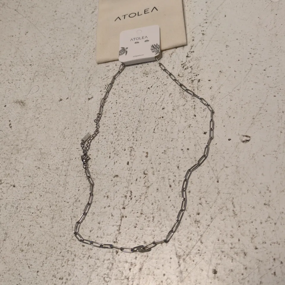 ATOLEA CHAIN NECKLACE – RECTANGULAR LINK DESIGN