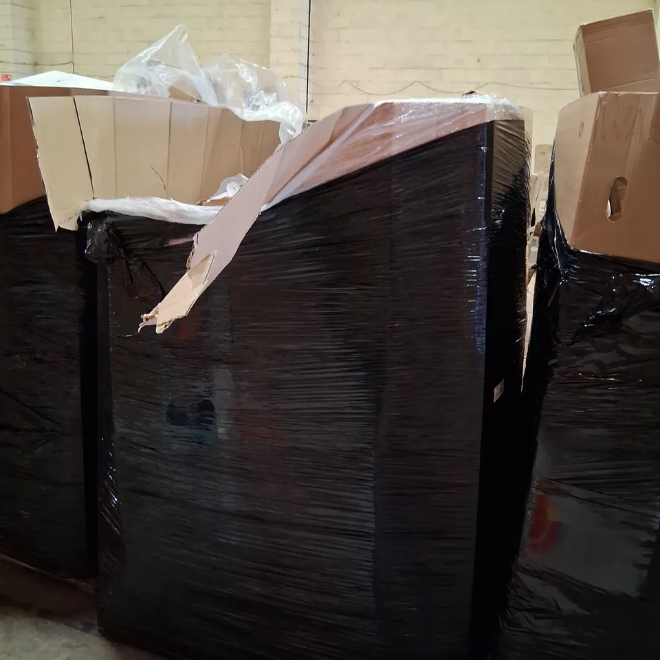 PALLET CONSISTING OF A LARGE QUANTITY OF ASSORTED HOUSEHOLD AND ELECTRICAL PRODUCTS AND ACCESSORIES TO INCLUDE;