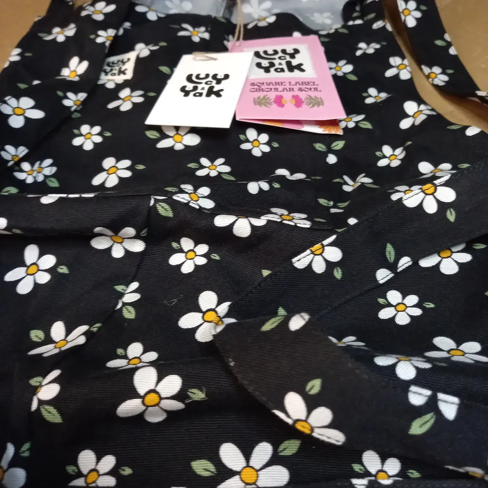 LUCY YAK ORIGINAL DUNGAREE SHORTS ORGANIC COTTON DAISY DREAM - 14R