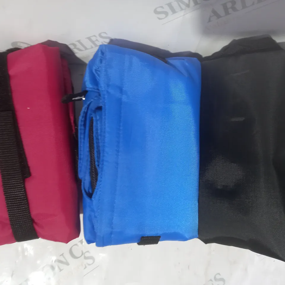 BOXED CALIFORNIA INNOVATIONS SET OF 3 DOUBLE HANDLE INSULATED BAGS